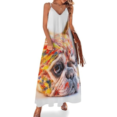 Peinture couleur chien carlin sur robe longue d'été fluide et sans manches