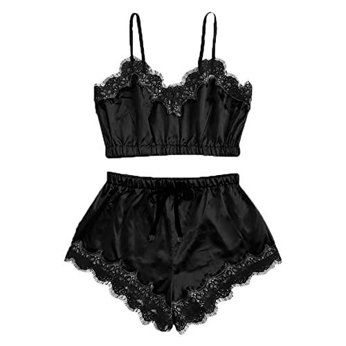 Lingerie sexy et nuisette pour retrouver confiance en soi avec un ensemble pyjama dentelle