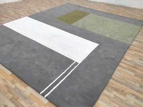 Image of Irregular Shape Handmade Woolen Carpet Grey Colour Size 6x8 feet