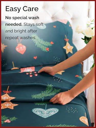 Queen Green Christmas Sheet Set - Holiday Xmas Pattern Bedding Set - Deep Pockets - Snug Fit - 4 Piece - Wrinkle Free & Easy Care - Comfy Festive Winter - Holiday Sheets for Women, Men, Kids & Teens