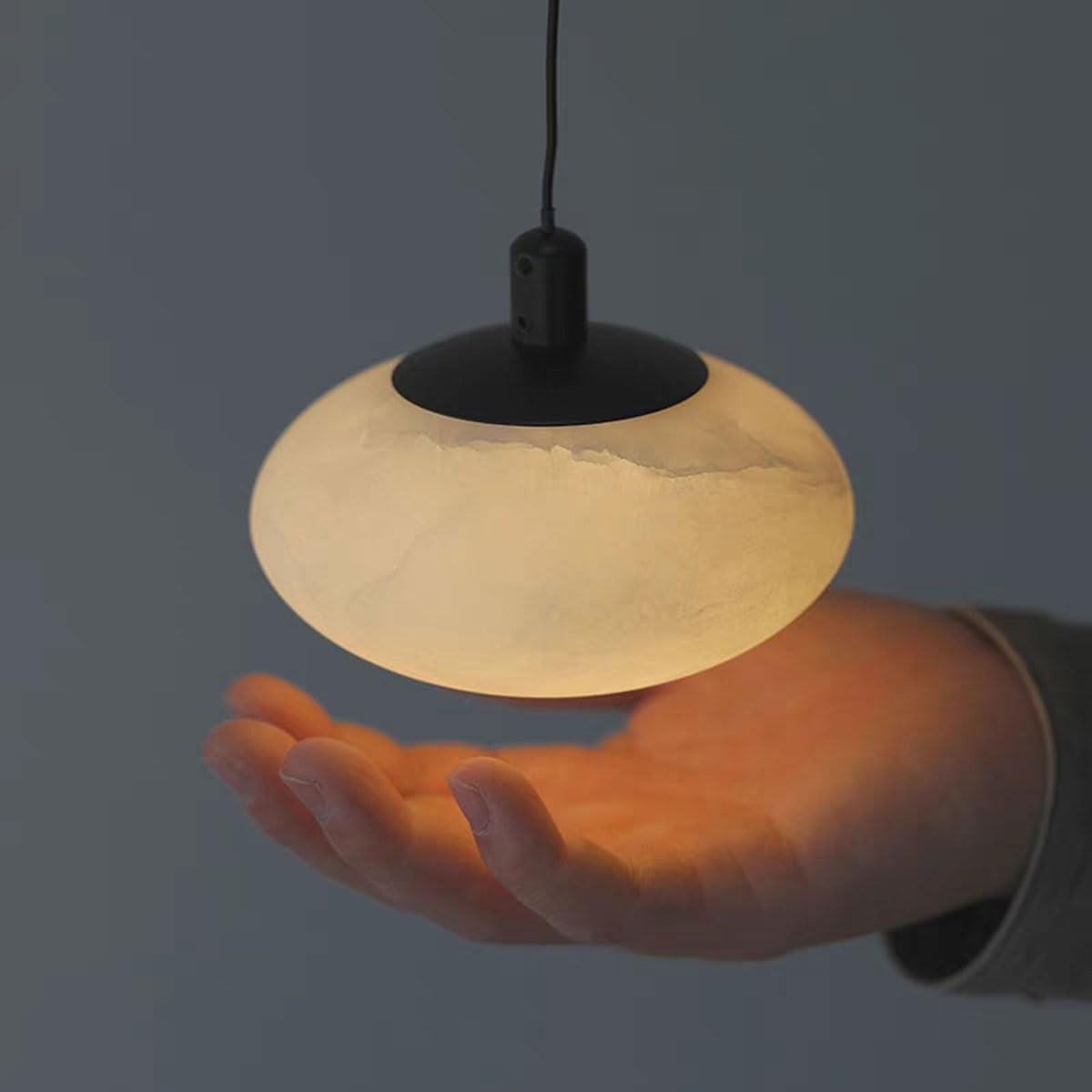 Luminaire suspendu nordique en marbre avec éclairage LED intégré pour îlot de cuisine