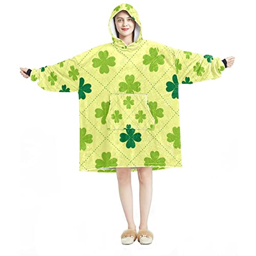 Sweat à capuche flanelle trèfle : la solution anti-froid pour vos journées chez vous