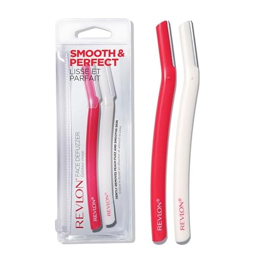 Revlon Face Defuzzers, High Precision Hair Removal and Dermaplaning Blade, Smooth Skin, Made with Stainless Steel, 2 Count