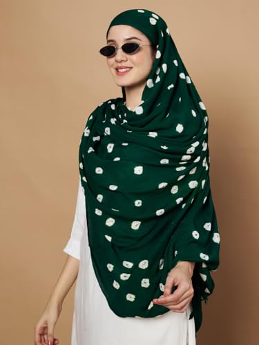 Image of Women's Cotton Rayon Bandhani Print Dupatta with Tassels 2.25 Meters | Women's cotton printed dupatta with tassels.