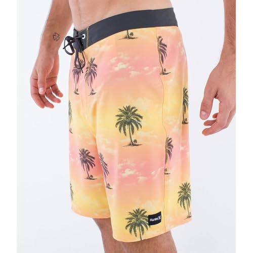 Hurley - Mens Weekender 20” Board Short, Color Monarch, Size: 383