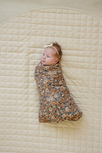 Image of Mebie Baby Venetian Floral Muslin Swaddle, Modern and Neutral Swaddle Blanket for Baby Girl or Boy, Soft Baby Blankets, Newborn Swaddle Blanket, 0-3 Month, Comfy Wrap, Baby Essentials & Gifts