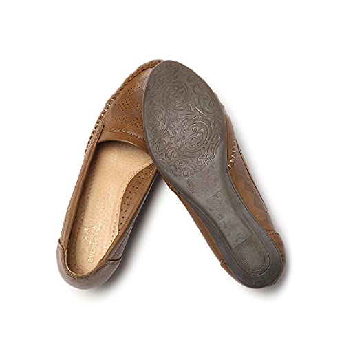 Image of Everly Women Synthetic Beige Loafers - MNT6004MNS36