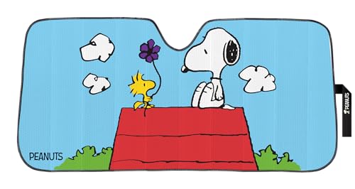 Plasticolor 002829R01 Peanuts Snoopy on Doghouse Front Windshield Accordion Sunshade