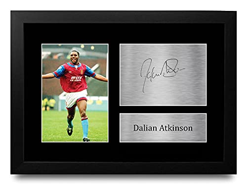 Photo Dalian Atkinson signée A4 pour décoration de bureau et salon de supporter