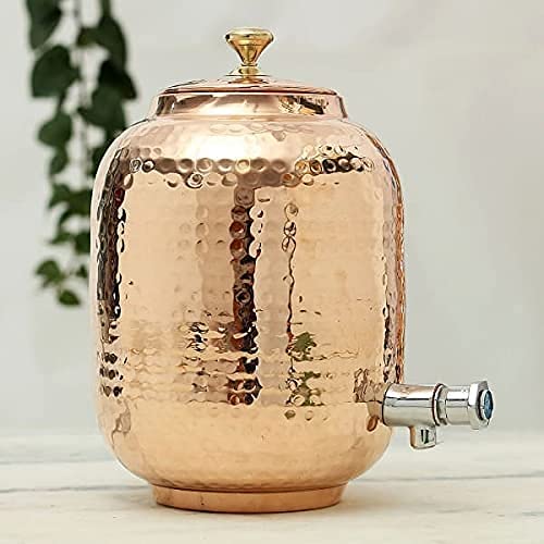 Will and Weaves Wasserspender aus reinem gehämmertem Kupfer, mit Wasserhahn, Matka-Wasserkrug, Kupferkrug mit Wasserhahn, 4 Liter Will and Weaves Wasserspender aus reinem gehämmertem Kupfer, mit Wasserhahn, Matka-Wasserkrug, Kupferkrug mit Wasserhahn, 4 Liter