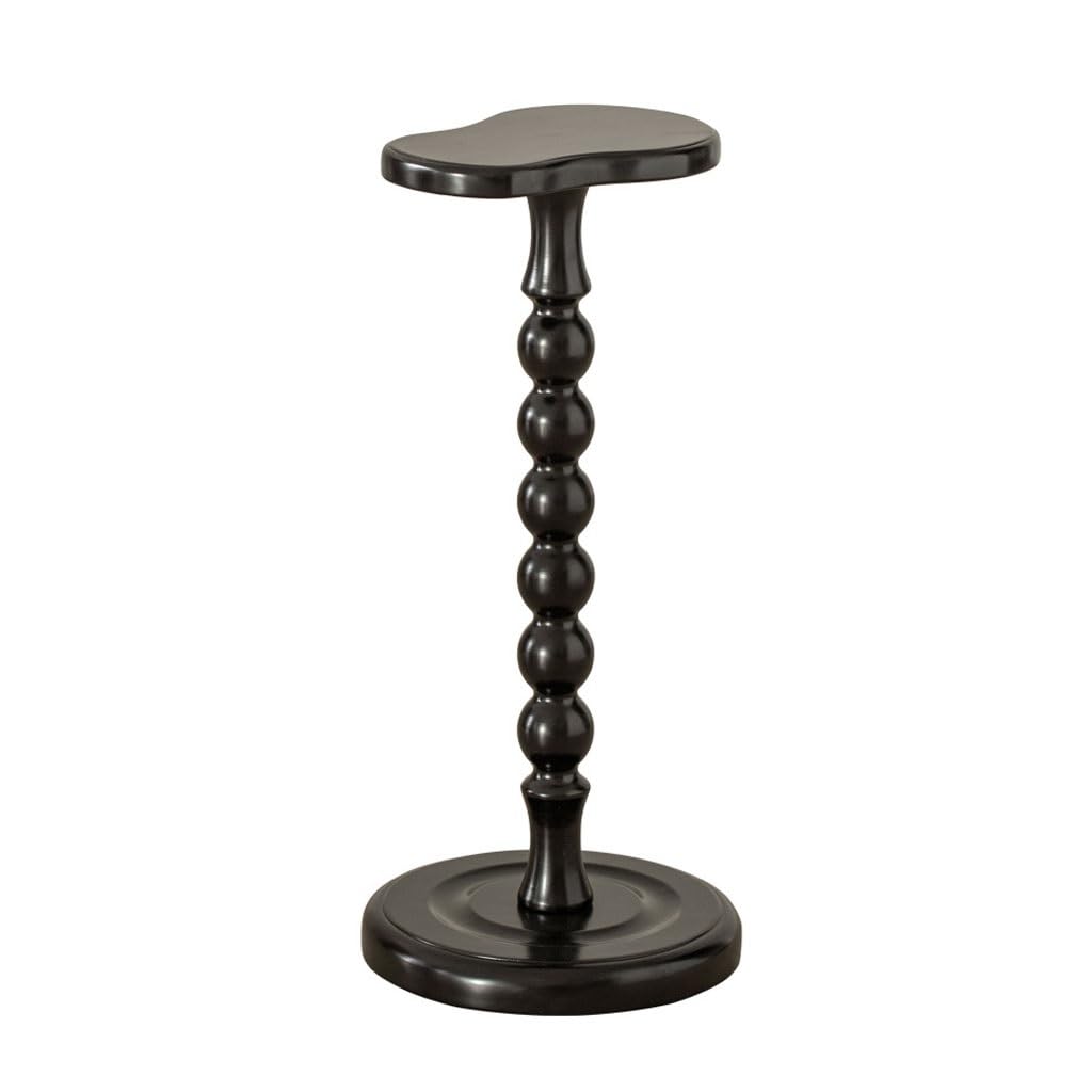 Table basse petite taille pour aménager un petit espace de vie encombré