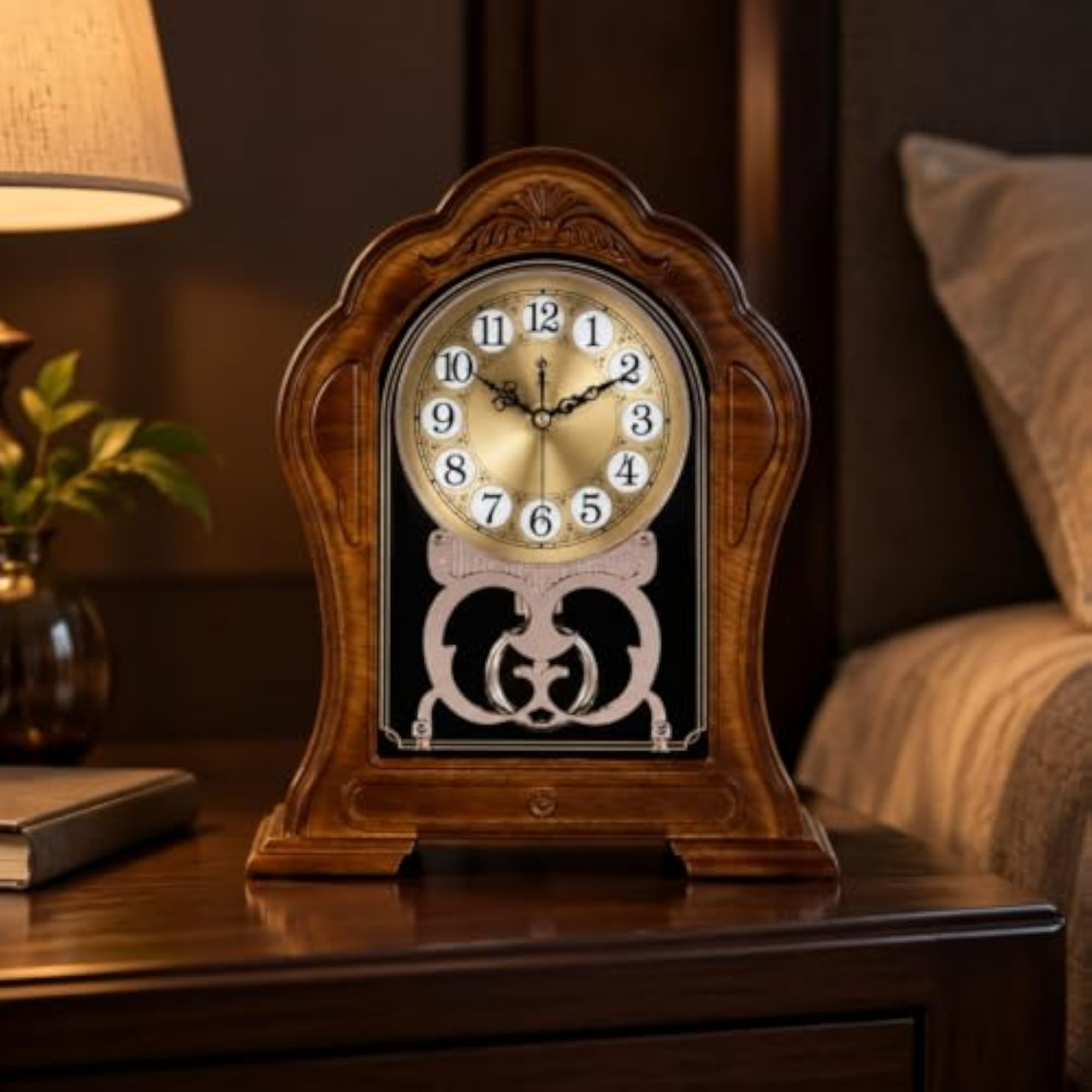 Ornate European-Style Analog Mantel Clock