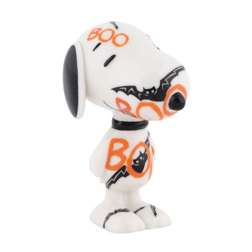 Department 56 Peanuts Batty Beagle Figurine, 3 inch