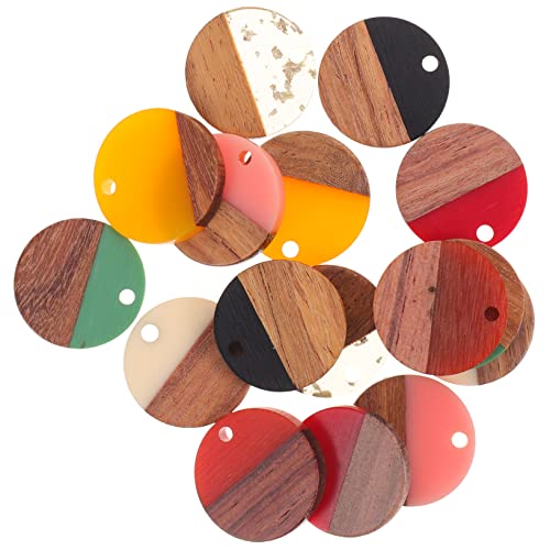 Breloques en résine et bois pour bijoux DIY : customisez vos colliers d'été