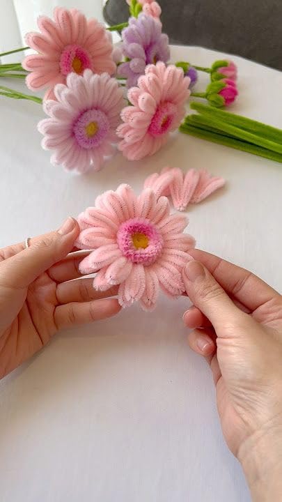 Image of 100Pcs Pipe Cleaners Craft Set | Chenille Stem Fuzzy Sticks DIY Craft Supplies for Art Projects Activities, Decorations, Flower Making, Modeling & Sculpting (Peach Coral)