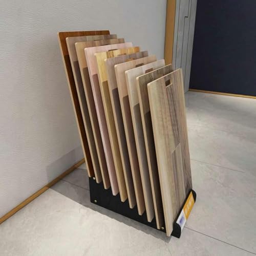 Présentoir pour assiettes en bois résolvant le manque de place au sol