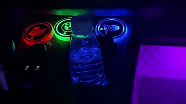 Luz LED para portavasos de coche, 2 piezas miniatura 7