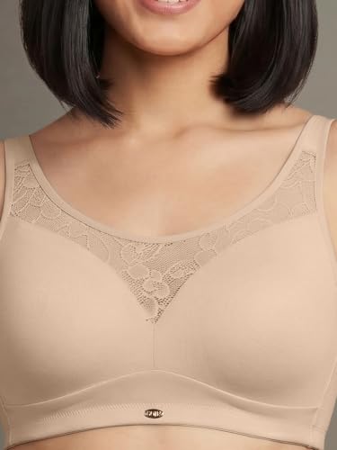 Image of SOIE Women's Full Coverage Padded Bra and Mid Rise Brief with Lace Detailing