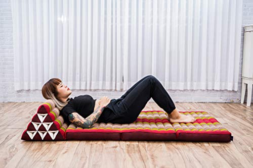 Image of Leewadee Comfortable Japanese Floor Mattress - Thai Floor Bed with Triangle Cushion - Futon Mattress - XL Extra Wide Thai Massage Mat, 67 x 31 inches, Green Red, Kapok Filling
