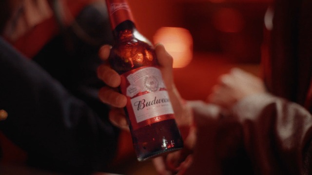 Amazon.co.jp: バドワイザー 瓶 Budweiser [ ラガービール 330ml × 24