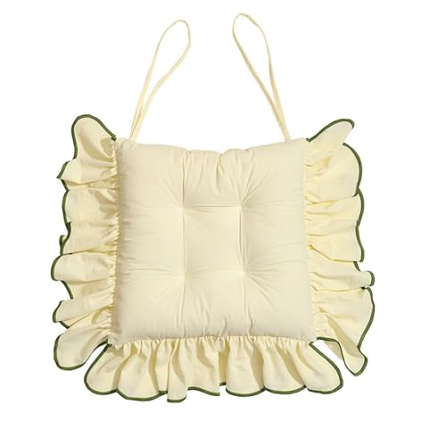 Coussin de chaise rose à volants pour créer un nid douillet et une salle à manger chaleureuse