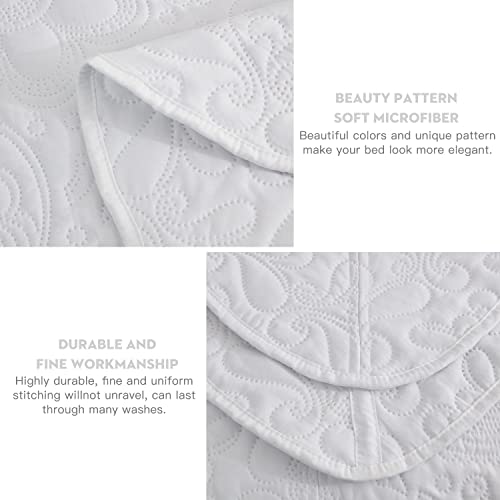 Image of Oversized King Bedspread, Embossed Paisley Quilt Set King /Cal King, Lightweight Reversible Coverlet, Scalloped Edge - Clean Fresh Look, 5 Piece, Pure White