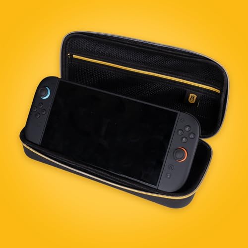 Miniatura 3 de Blade – Bolsa de Transporte Nintendo Switch 2 Consola, Kings League, Funda Rígida con Caja de Juegos, Consola y Accesorios, Broche de Oro, Licencia Oficial