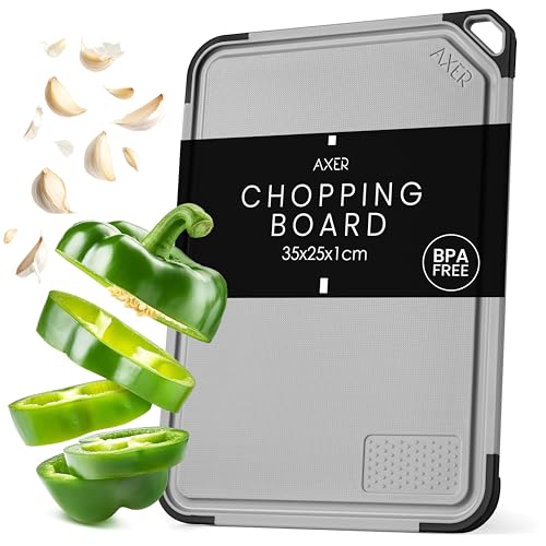 Axer Tagliere da Cucina Plastica Senza BPA - Misura Universale 35x25 cm Tagliere Cucina Lavabile in Lavastoviglie con Scanalatura per il Succo Piedini Manico e Grattugia - Cutting Board Grigio Chiaro