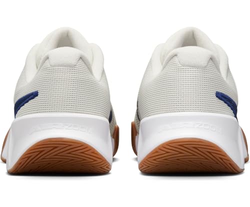 Nike GP Challenge Pro Men's Hard Court Tennis Shoes (FB3145-002, Light Bone/Summit White/White/Binary Blue)3