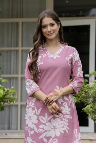 Image of Women's Floral Printed Cotton Blend 3 /4th Sleeve Knee Length V-Neck Kurta and Pant Set for Women (Pack Of 1)