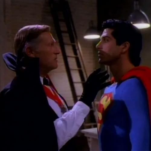 Superboy "Young Dracula" (w/ CM Chuck) Podcast Por arte de portada