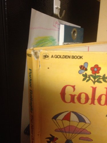 The New Golden Dictionary 0307168379 Book Cover