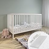 alvi gitterbett-komplettset jens DAS KLASSISCHE BABYBETT: Ein Baby-Gitterbett wie aus dem Bilderbuch. Mit herausnehmbaren Sprossen und dreifach verstellbarem Lattenrost.