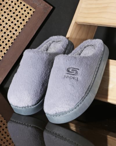Image of Unisex Winter Flip Flop Slipper for Men and Women Soft Faux Fur Slip On Indoor Home Slides Slipper for Bedroom Sandals