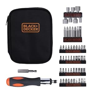 BLACK+DECKER Kit de 56 piezas para atornillar en estuche, incluye destornillador tipo carraca reversible, 40 puntas de 25mm, 7 puntas de 50mm, 7 llaves de vaso hexagonal, adaptador magnÃ©tico, A7104