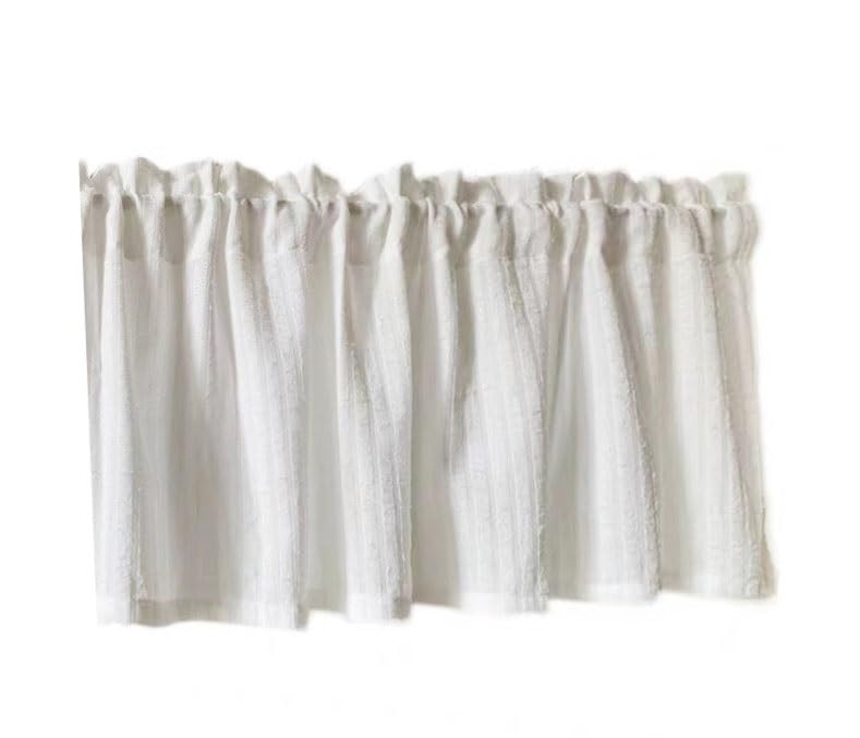 Petits rideaux de cuisine café blanc transparent pour une ambiance de bistrot romantique