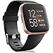 Produktbild Oielai Armband für Fitbit Versa 2/Fitbit Versa Armband, klassisches Silikon, Sport, Ersatzarmband, kompatibel mit Fitbit Versa Lite/Versa 2/Fitbit Versa für Damen und Herren, groß, schwarz