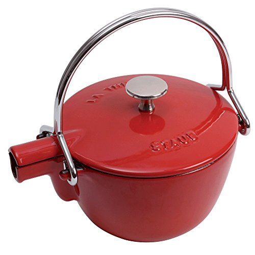 STAUB Cast Iron Round Tea Kettle 1-quart Cherry