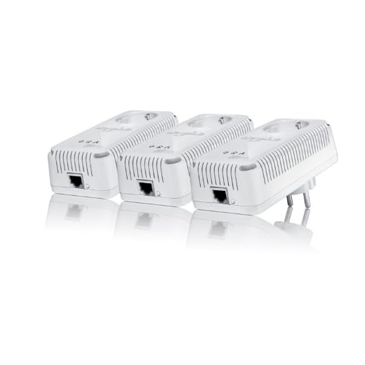 Devolo dLAN 500 AVplus nätverkssats (3 x HomePlug AV-adapter, nätverk från uttaget) vit