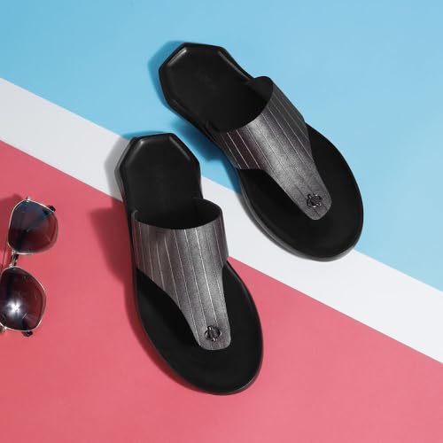 Image of Mochi Men's Faux Leather Flat Thong Chappal