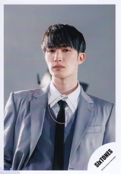 Amazon.co.jp: Six TONES 公式 生 写真（ジェシー）ST00792