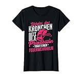 Du bist eine Frau in der Freiwilligen Feuerwehr oder Berufsfeuerwehr? Dann ist dieses Feuerwehrfrau T-Shirt perfekt für dich! Vergiss das Krönchen, diese Prinzessin trägt einen Feuerwehrhelm.
