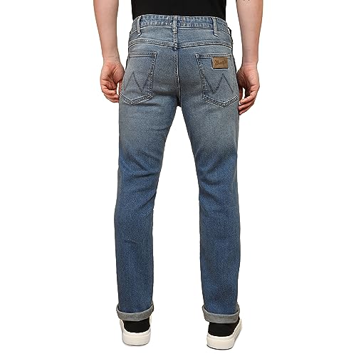 Image of Wrangler Men's Regular Jeans
