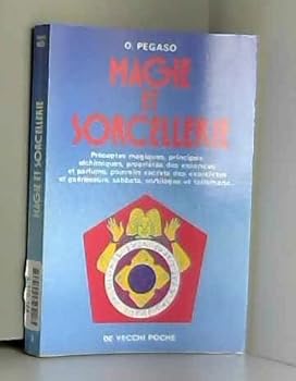 Paperback Magie et sorcellerie [French] Book