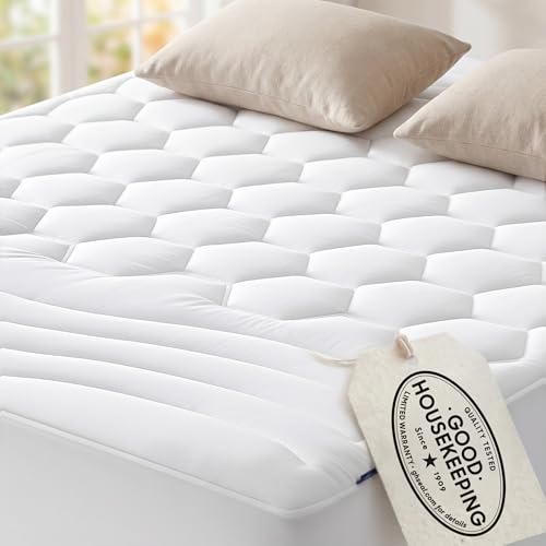 Bedsure Queen Mattress Pad - Quilted Fitted Mattress Topper Protector with 8-21 Inches Deep Pocket, Noiseless Breathable Bed Cover Padded, Machine Washable, White, 60x80 Inches