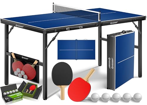 KESSER® Mesa de Ping Pong Mini con Set de Raquetas de Tenis de Mesa, Pelotas de Ping Pong y Red de Tenis de Mesa | Interior | Para Llevar, Mesa Laminada + Plegable – Diseño de Maleta, para Niños y