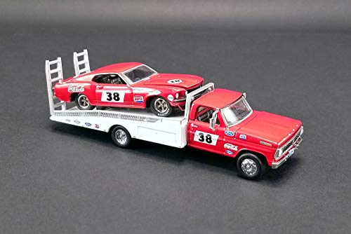 Modelo de autos 1969 Ford F-350 y Mustang Trans Am 1:64 miniatura 1