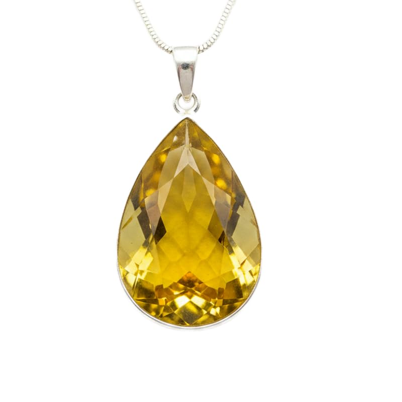 Collier en quartz orange naturel de 28x20mm pour sublimer vos tenues d'été