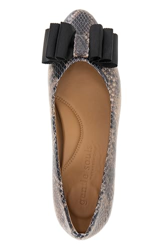 Image of Gentle Souls by Kenneth Cole Women's Atlas Flat