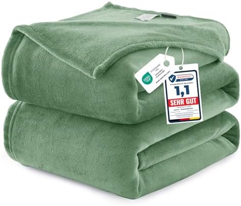 WAVVE Kuscheldecke Flauschig Decke Tagesdecke für Bett, 220x240 Grün | 260g/m² Sofadecke, Weich Flanell Fleecedecke, Überwurf für Sofa und Bett, Couchdecke, Blanket als ideale Gesc